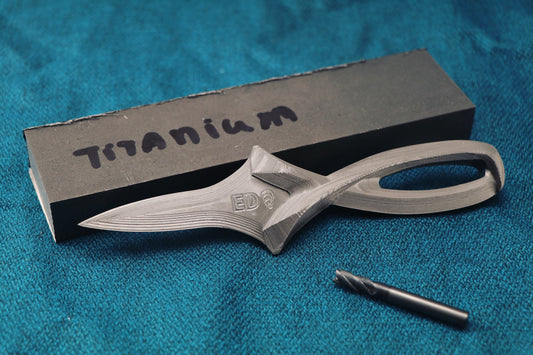First full titanium oyster knife on the Syil X7