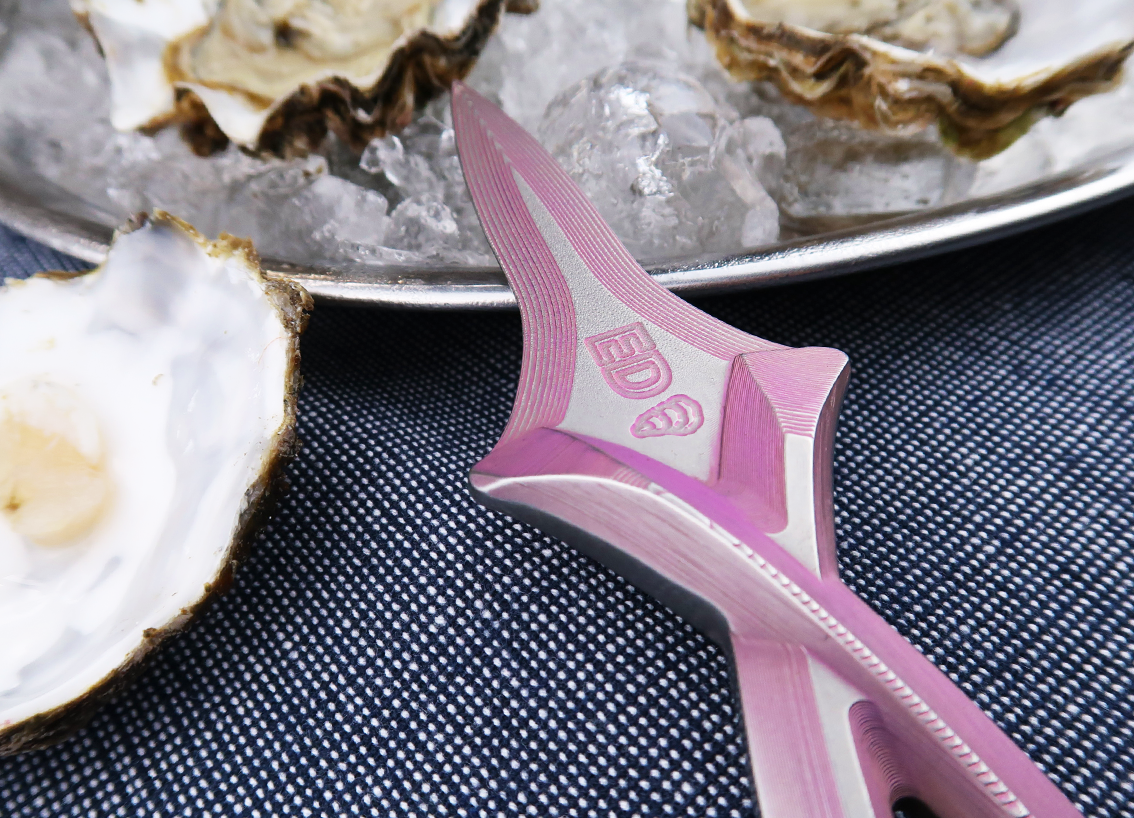 The Hugo Full Titanium Oyster Knife - Pink